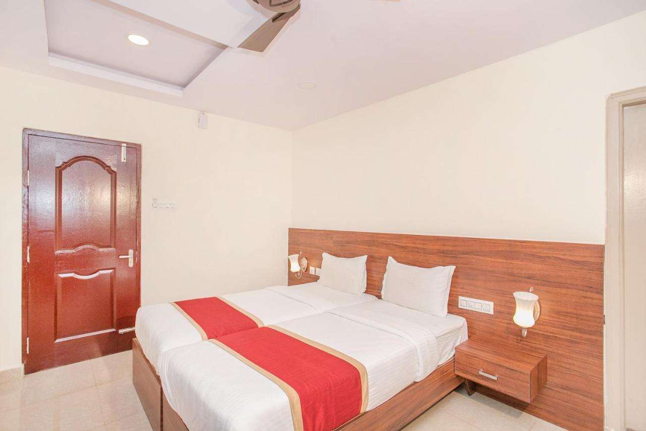 Oyo Flagship 77727 Hotel Blue Bell Bangalore Exteriör bild